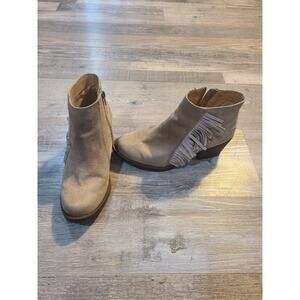 JustFab Ankle Booties, Size 6.5, Taupe color with fringe on the side.